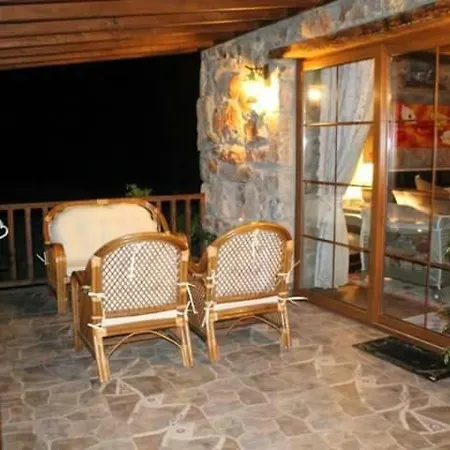Engins Houses Nara Rest Dom wakacyjny Fethiye